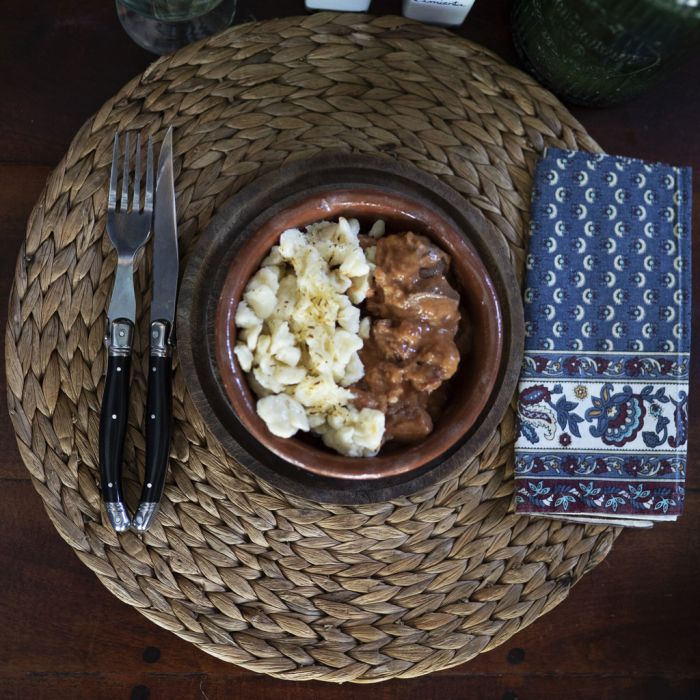 Goulash con Spaetzles Casa Gourmet 1porcion