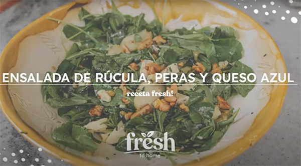 Ensalada de rúcula, peras y queso azul